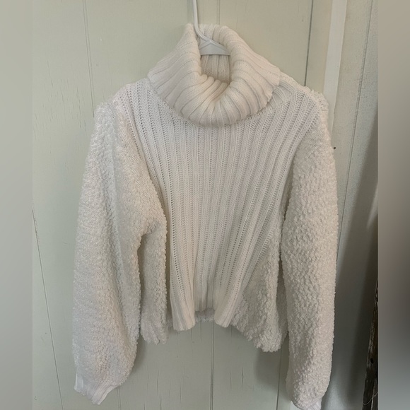 Pink Lily Sweaters - PINK LILY WHITE KNIT BALLOON SLEEVE TURTLENECK SWEATER